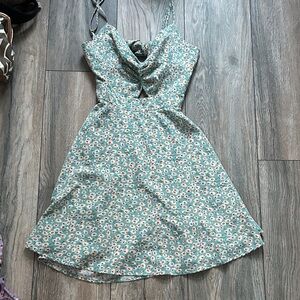 Light Teal Floral Tie-Back women